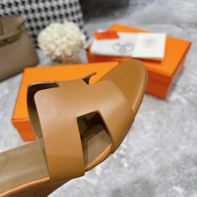 Hermes Shoe 